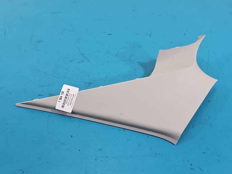 Osłona ZAŚLEPKA PLASTIK PRAWA ŚRODKOWEGO SŁUPKA Skoda Octavia IV 5E6867288