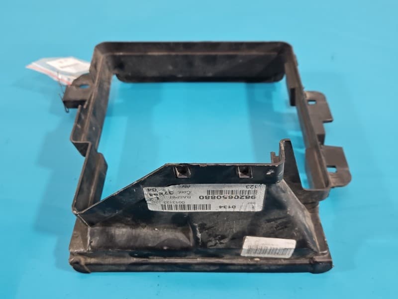 KIEROWNICA Wlot powietrza Peugeot 508 II 18- 1,6 16V 5GF 5G06 9820650880 9810617180