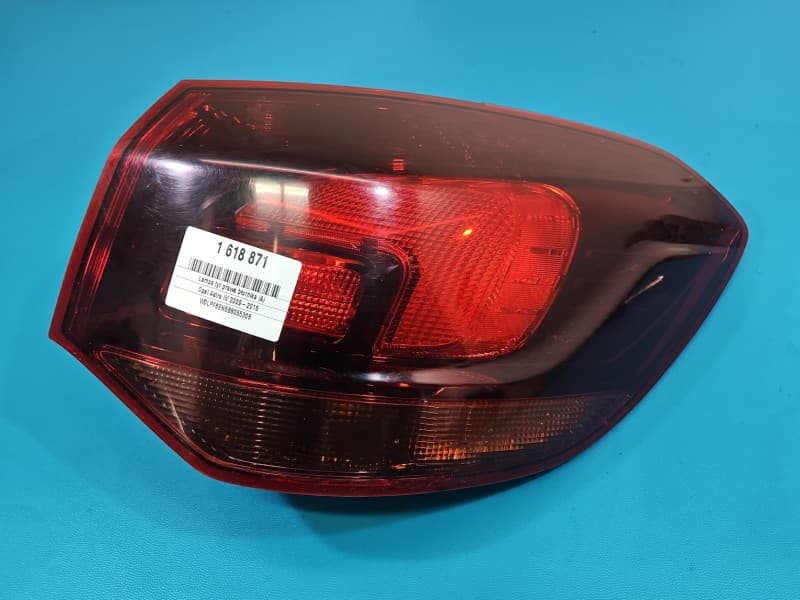 Lampa tył prawa błotnika Opel Astra IV J kombi EUROPA 13314051