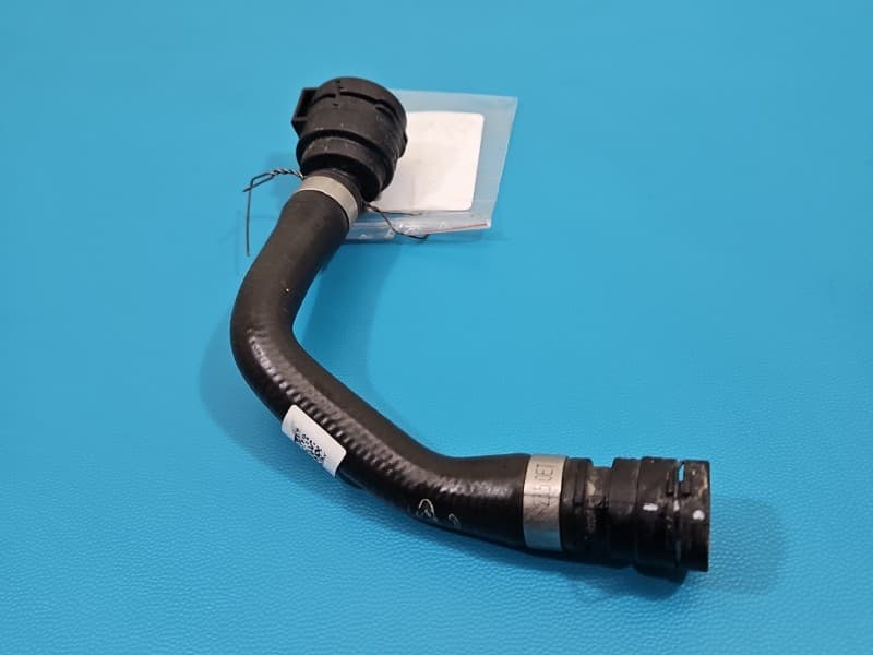 przewód wąż rurka wody BMW iX3 G08 elektryczny 8743381 8743381-01