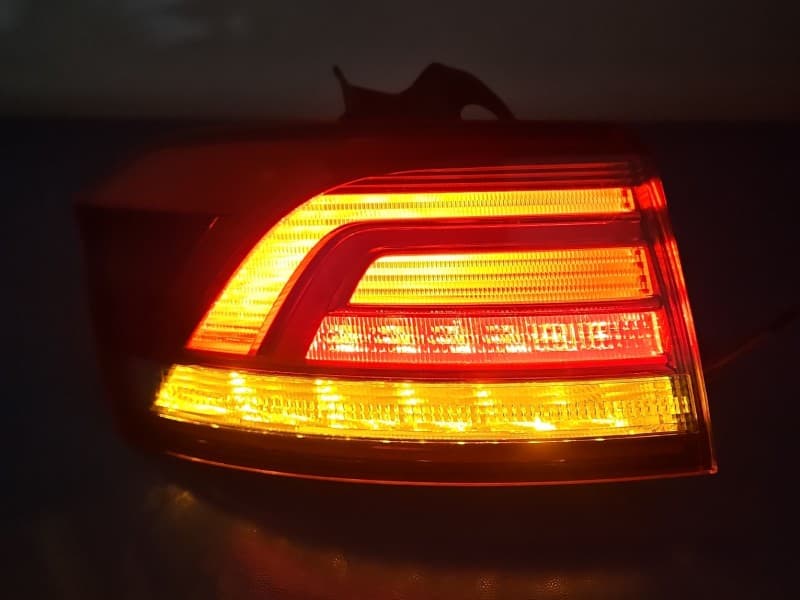 Lampa tył lewa błotnika Vw Passat B8 kombi EUROPA 3G9945311