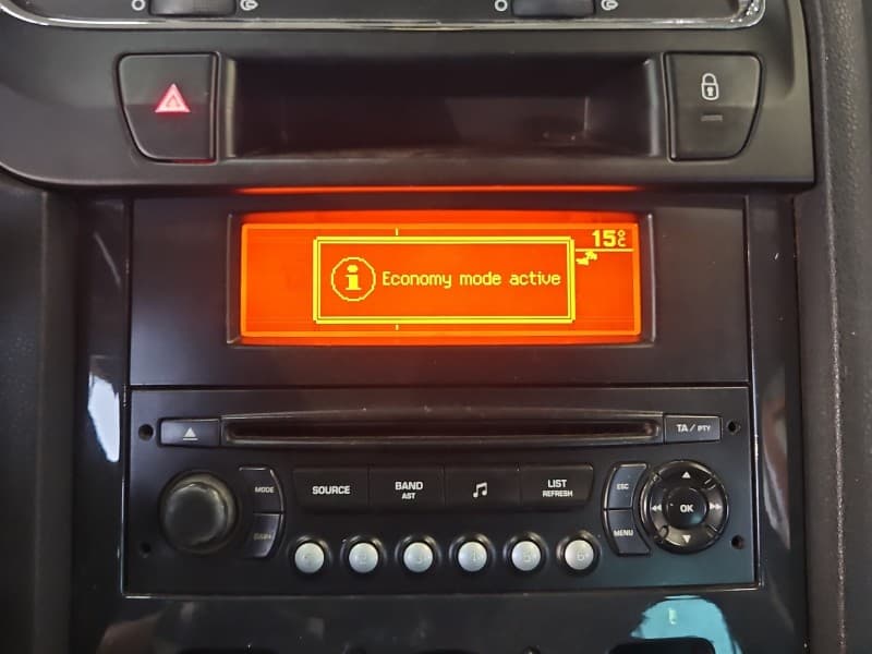 Wyświetlacz monitor Peugeot 5008 I 09-17 9666631380