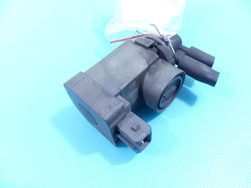 Zawór podciśnienia Nissan Qashqai I J10 06-13 2,0 dci 149567097R