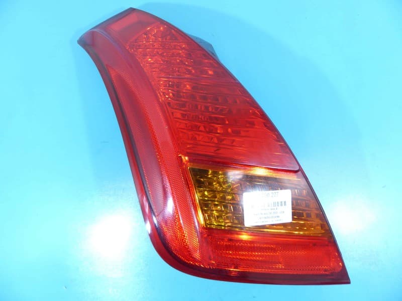 Lampa tył lewa błotnika Nissan Murano Z50 HB EUROPA 220-63779