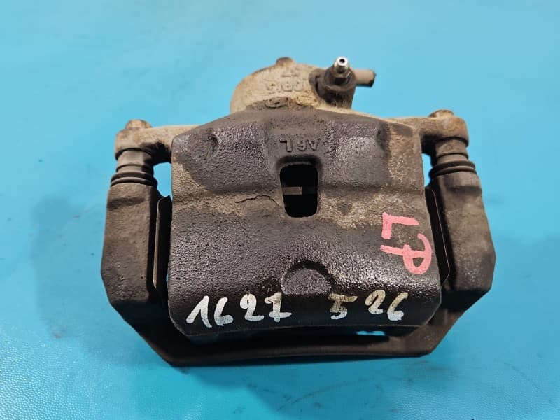 Zacisk przód lewy Hyundai I30 II 12-16 1,6 crdi