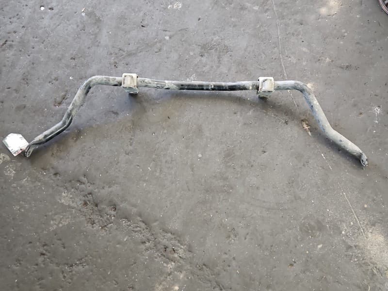 Drążek stabilizatora przód Maserati Ghibli III 13-