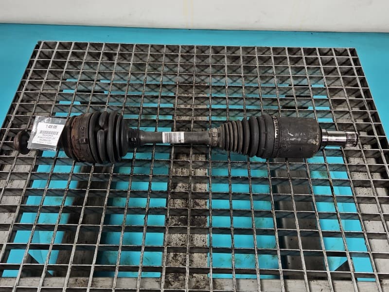 Półoś przód prawa Mercedes CLS II C218 W218 218 4,7 V8 278922 automat