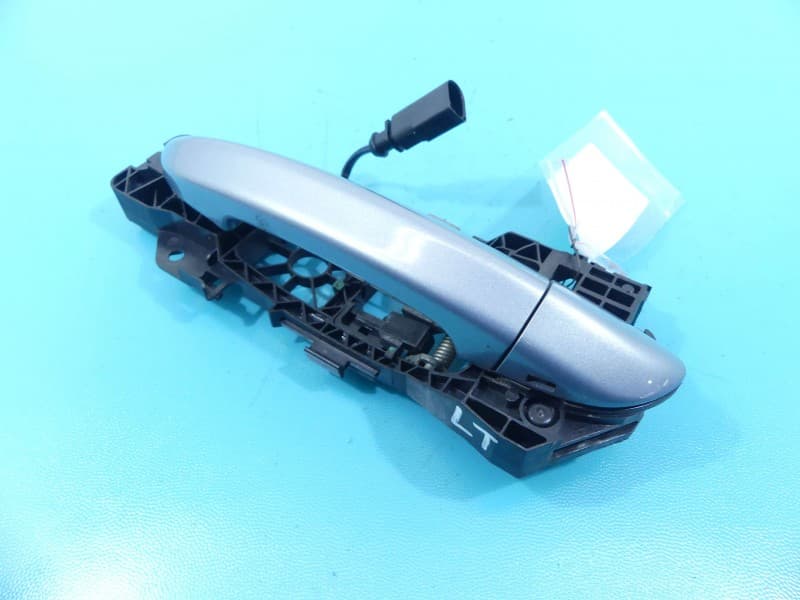 Klamka tył lewa zewnętrzna Vw Passat CC 3C8839885 błękitny