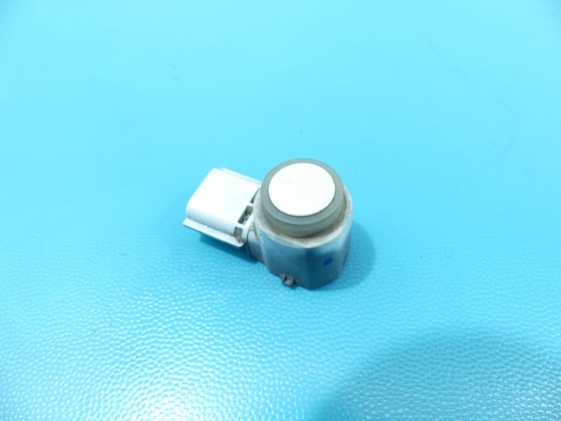 Czujnik parkowania PDC infiniti Q50 I 13-17 biały QAB G 284384GA0A 28438 4GA0A 284384GAOA
