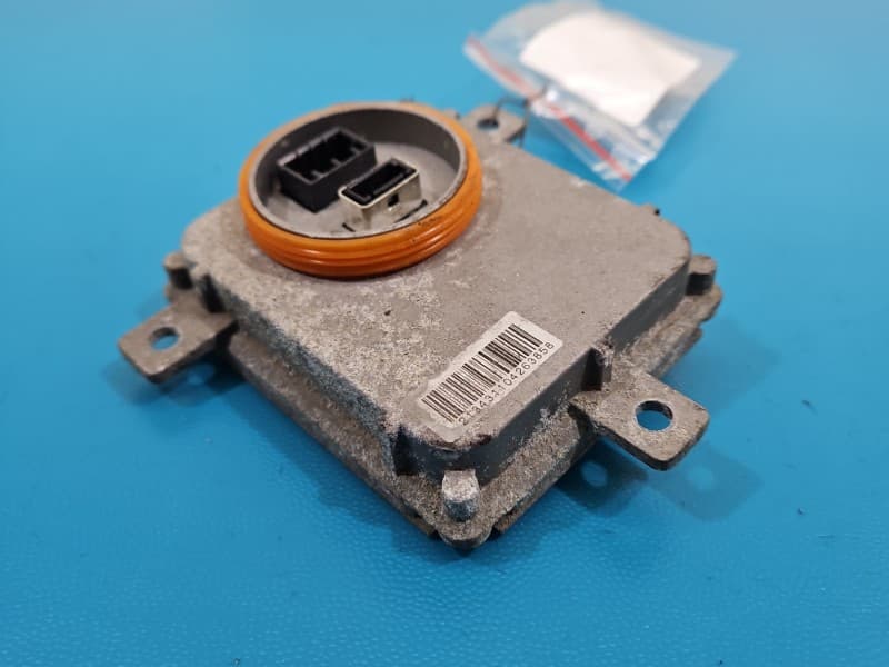 Przetwornica xenon Vw Passat B7 8K0941597B