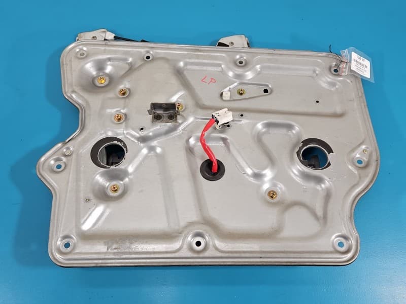 Podnośnik przód lewy SZYBY WINDA 80731CA011 Nissan Murano Z50 6 PIN 5d HB