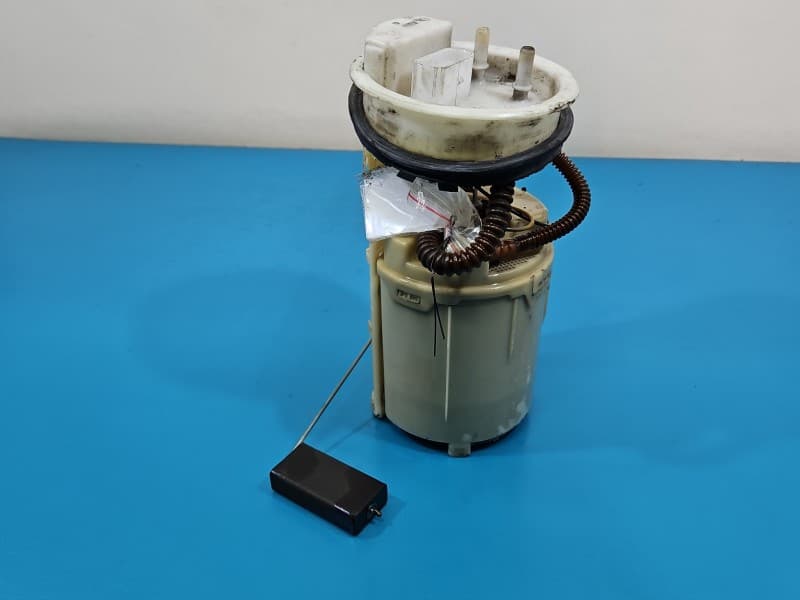 pompka Pompa paliwa Skoda Fabia I 1,4 MPI 6Q0919051 4pin