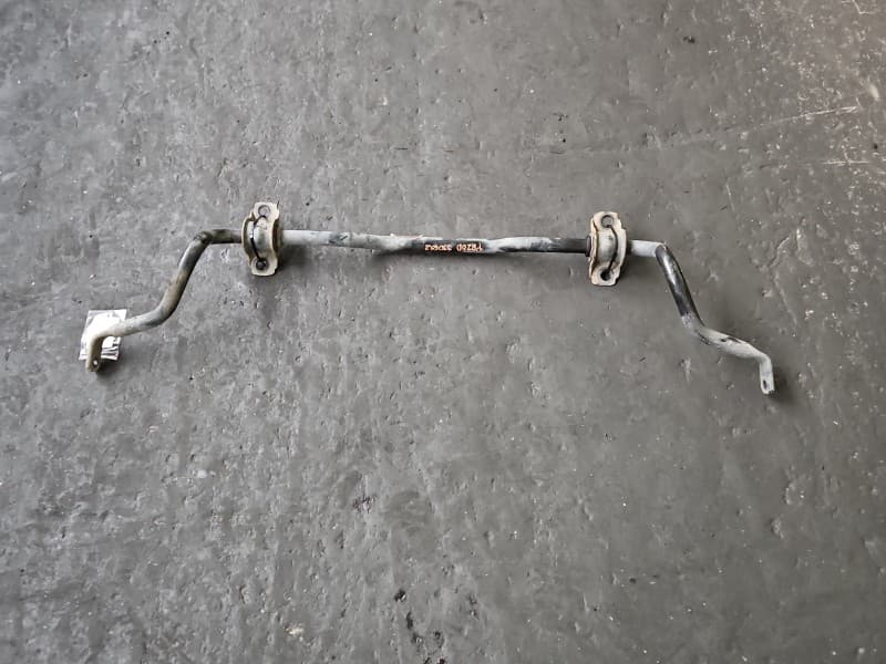 Drążek stabilizatora przód Volvo V40 II 12-