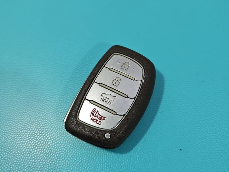 PILOT KLUCZYK KEYLESS Hyundai I40