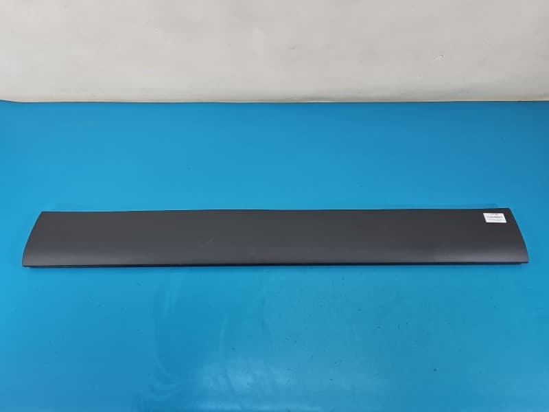 listwa nadwozia Mercedes Sprinter III 907 A9106905300 A9106900600 PRZÓD LEWA