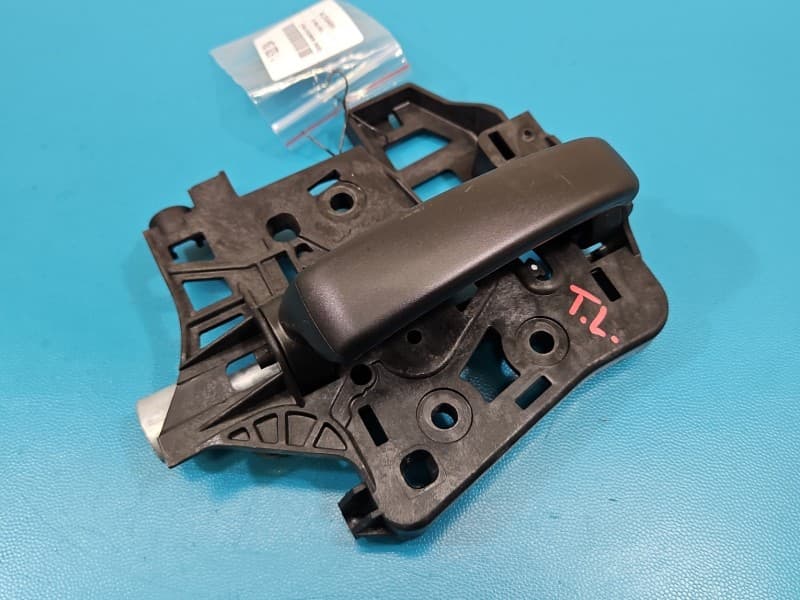 Klamka wewnętrzna tył lewa Toyota Proace City 9812093480