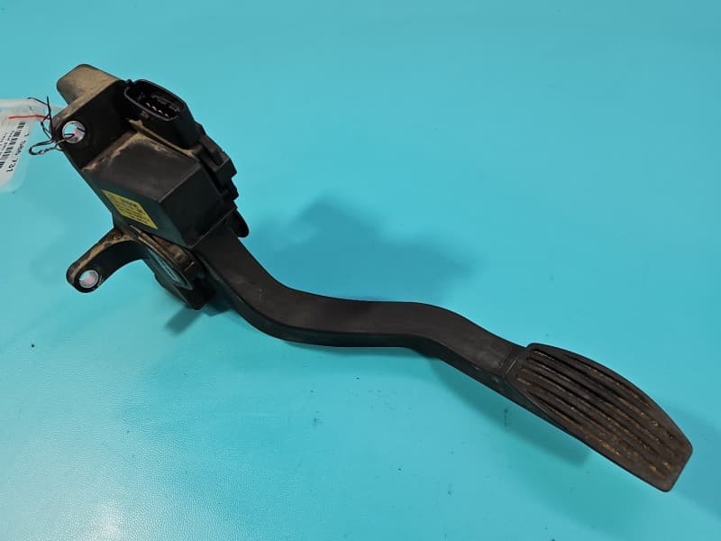 Pedał gazu potencjometr Iveco Daily IV 06-14 2,3 HPI 0281002632 789306144
