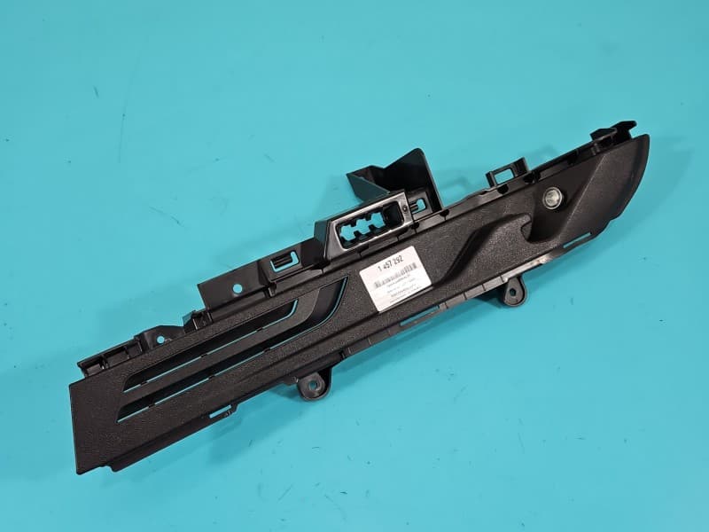 Osłona ZAŚLEPKA PLASTIK OSŁONA BAGAŻNIKA LEWY TYŁ BMW X3 G01 7396603
