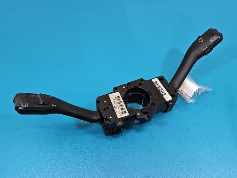 Przełącznik zespolony Vw Passat B5 4BO953503H