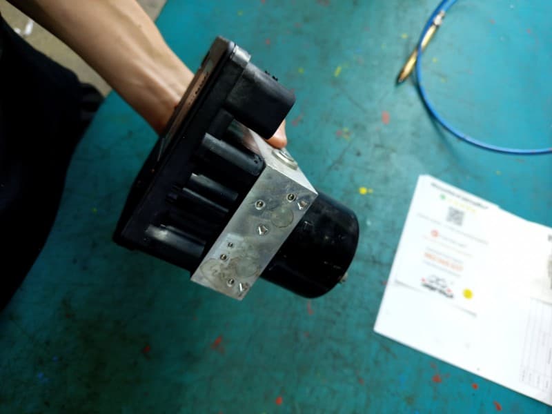 Part 18 - Additional view