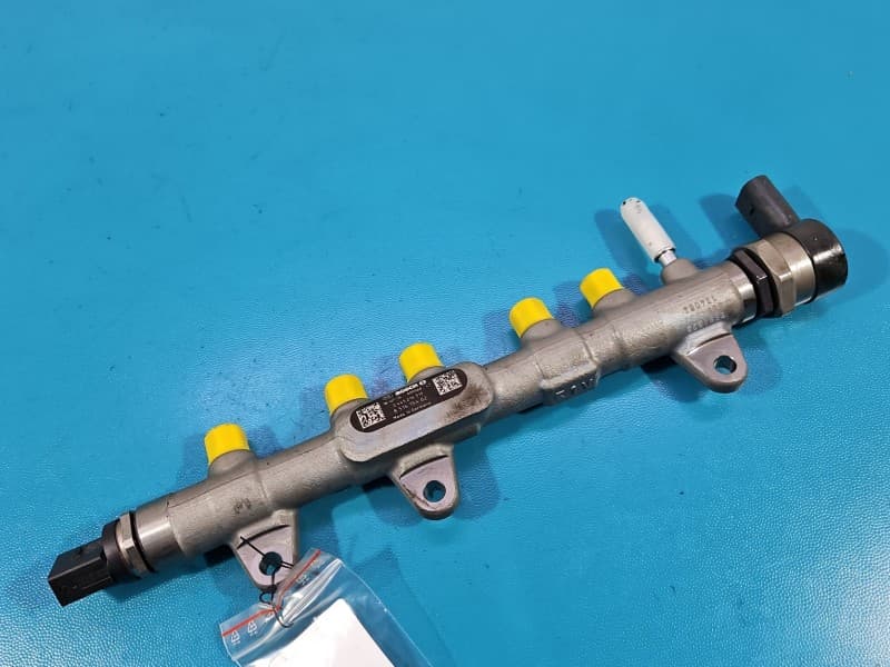 Listwa wtryskowa CZUJNIKI BMW X3 G01 2,0d 0445214315 0281002949 0281006447