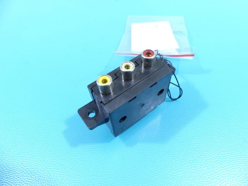 Sterownik moduł 8PIN ANTENY TV Suzuki XL-7 II 06-09