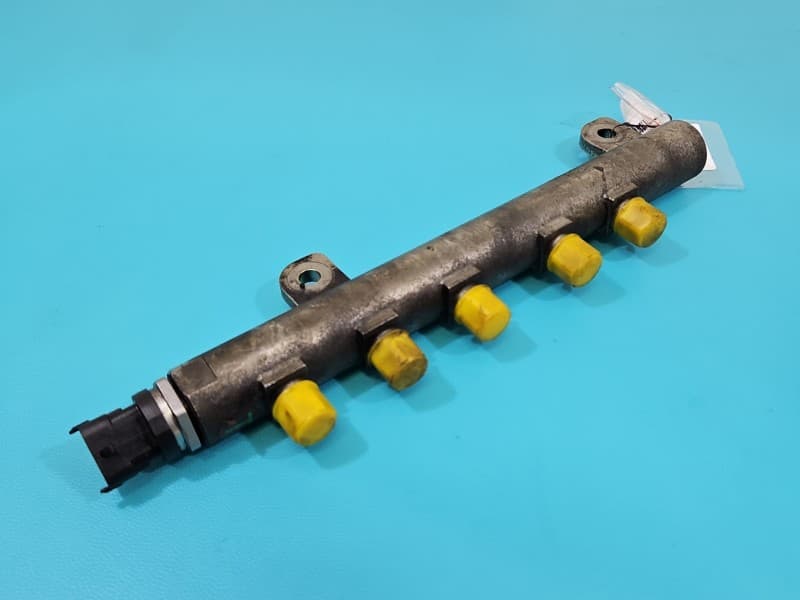 Listwa wtryskowa CZUJNIKI Alfa romeo 159 1,9 jtd 0445214095 0281002903 55207677
