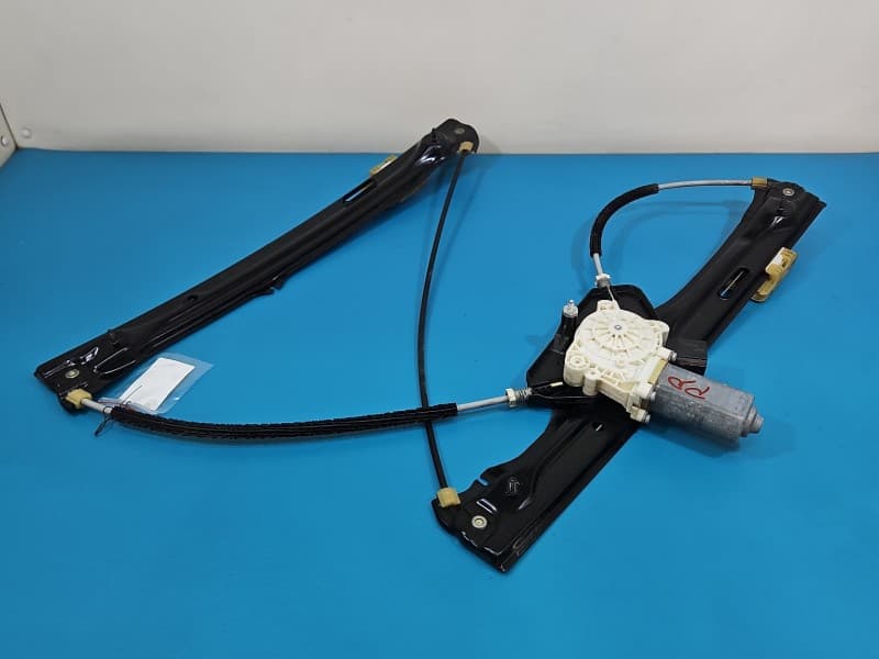 Podnośnik przód prawy SZYBY WINDA 7322748 BMW X3 F25 5pin 5d HB