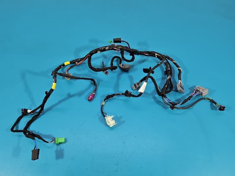 Wiązka instalacja Podłokietnika Volvo XC60 II 17- 32218198