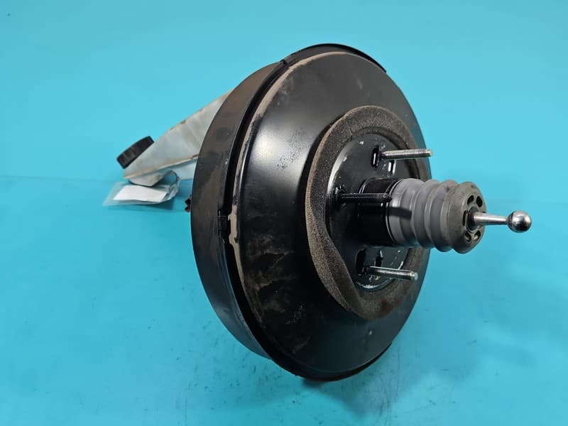 Serwo hamulcowe Toyota Proace II 16- 2,0 D4D 88MJE3 9805232280