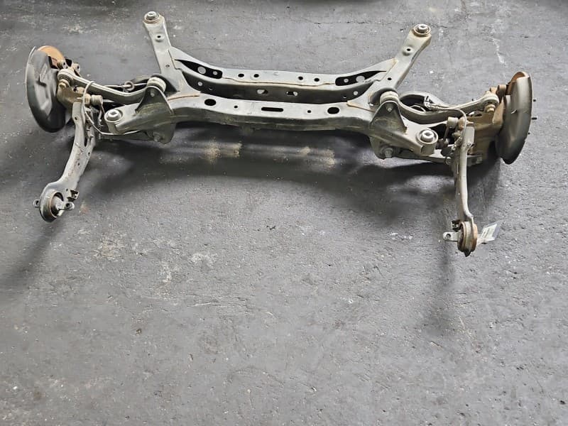 Tylna belka oś tył Kia Optima IV 15-20 1,6 T-GDI