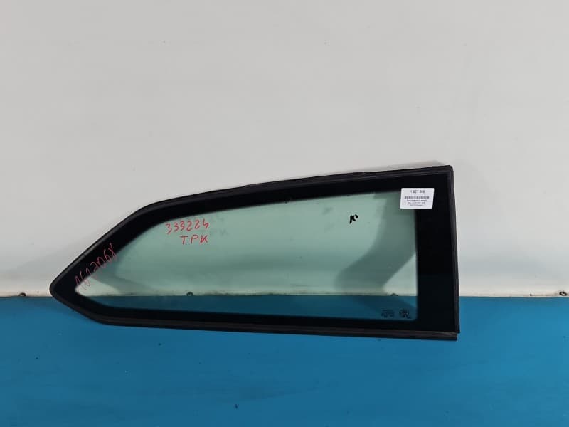 Szyba karoseryjna tył prawa Seat Leon III 12- HB