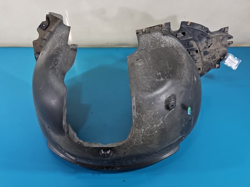 Nadkole przód prawe Skoda Octavia IV 5E3809958K