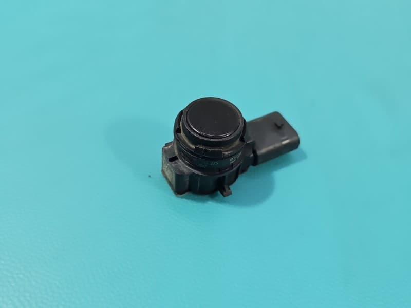 Czujnik parkowania PDC Vw Tiguan II 16- LC9A 3Q0919275 0263013647