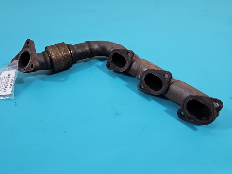 Kolektor wydechowy Mercedes W212 3,0 cdi V6 642890