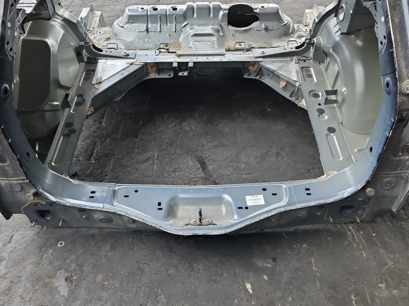 Pas tylny podłoga wanna bagażnika Renault Megane IV kombi