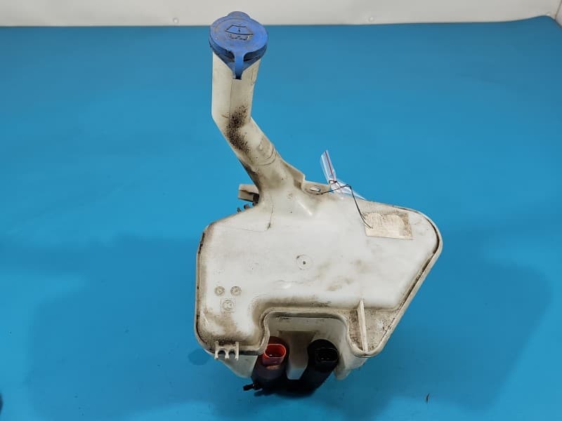 Zbiornik Zbiorniczek płynu spryskiwacza Toyota Yaris II 85310-0D060