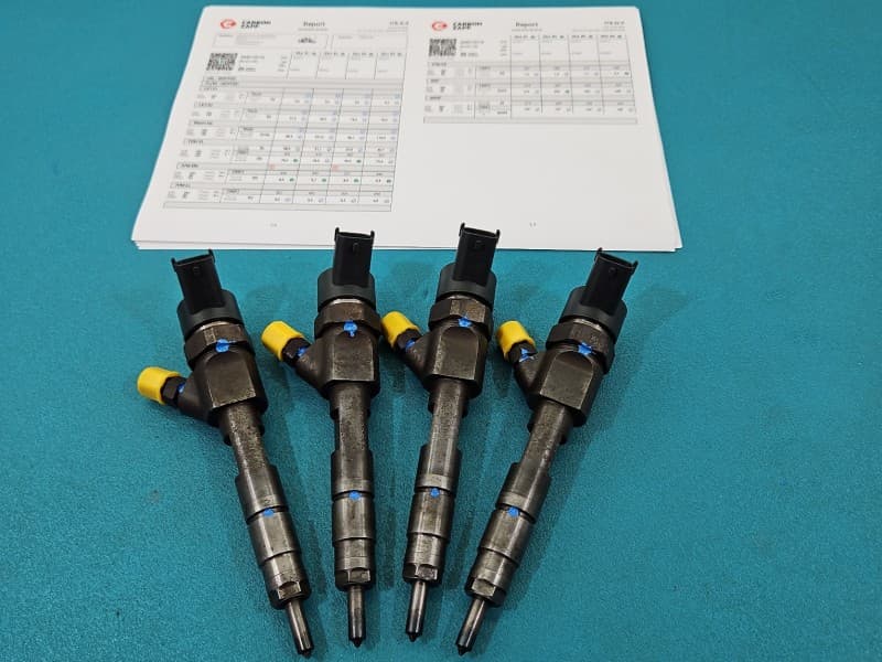 TESTOWANY Komplet wtryskiwaczy Nissan Primera P12 1,9 dci 0445110110