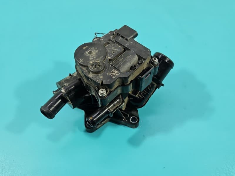 Obudowa Kia Rio IV 16-23 1,2 16V G4LF 550243 termostatu