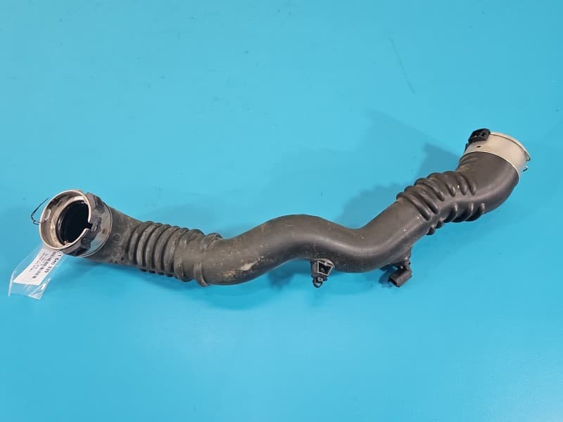 Rura Kia Ceed III 18-21 1,6 CRDI D4FE 28260-2U000 przewód INTERCOOLERA