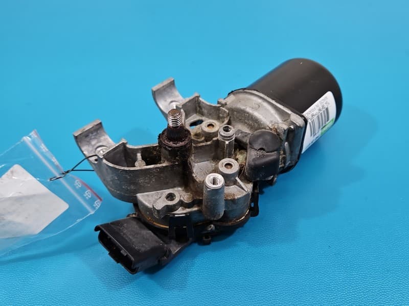 Silniczek Silnik wycieraczek przód Nissan Qashqai I J10 06-13 4pin 28800JD900 54526611