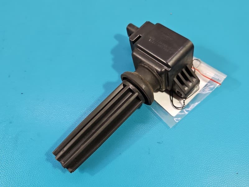 Cewka zapłonowa Land rover range Evoque I 11-18 2,0 Si4 3 PIN 12A366-CA