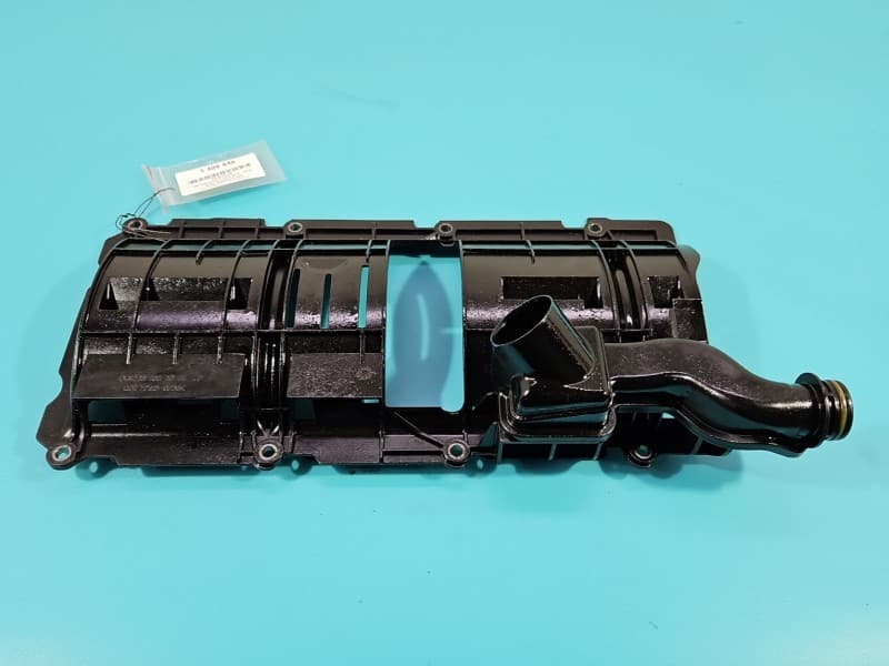 Obudowa Mercedes CLS II C218 W218 218 4,7 V8 278922 A2781800751 smok oleju