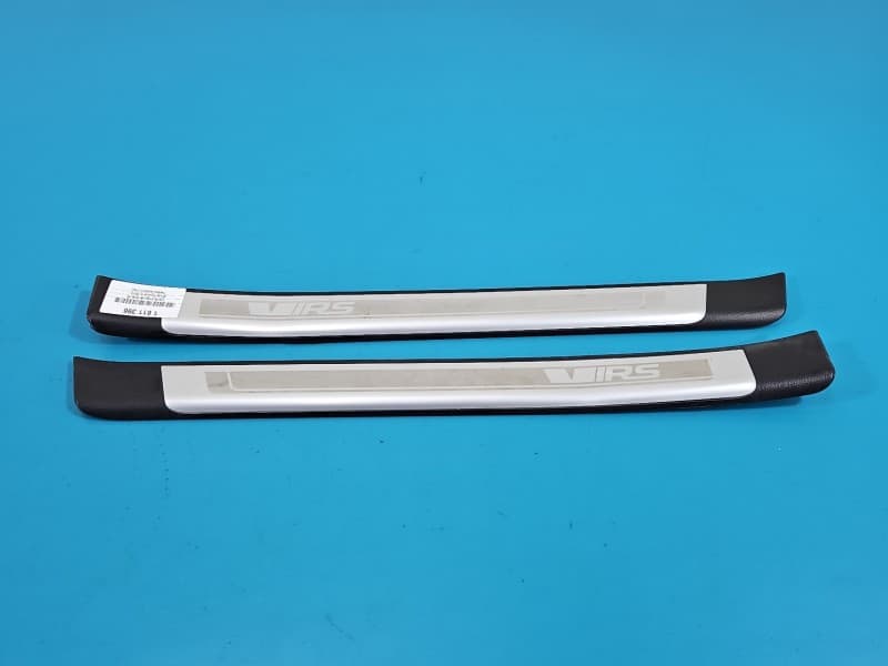 Listwa progowa lewa PRÓG NAKŁADKA Skoda Octavia III 5E0853491A 5E0853492A Lf7y