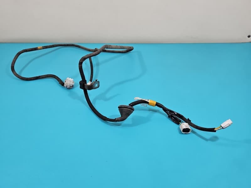 Wiązka instalacja pompy paliwa Toyota Rav4 IV 82412-42110A