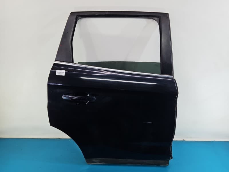 Drzwi tył prawe Ford Kuga Mk1 I 08-13 HB 5d BL