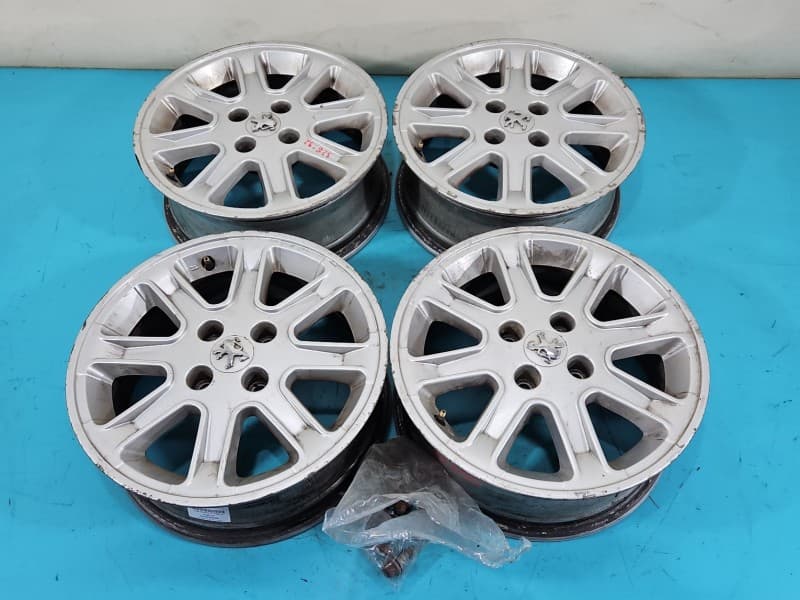 4X alufelgi felgi komplet Peugeot 1007
