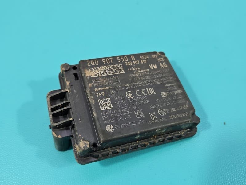 Sterownik moduł RADAR DISCTRONIC Skoda Fabia IV 2Q0907550B