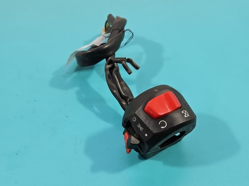 Przełącznik włącznik świateł Motorower Romet