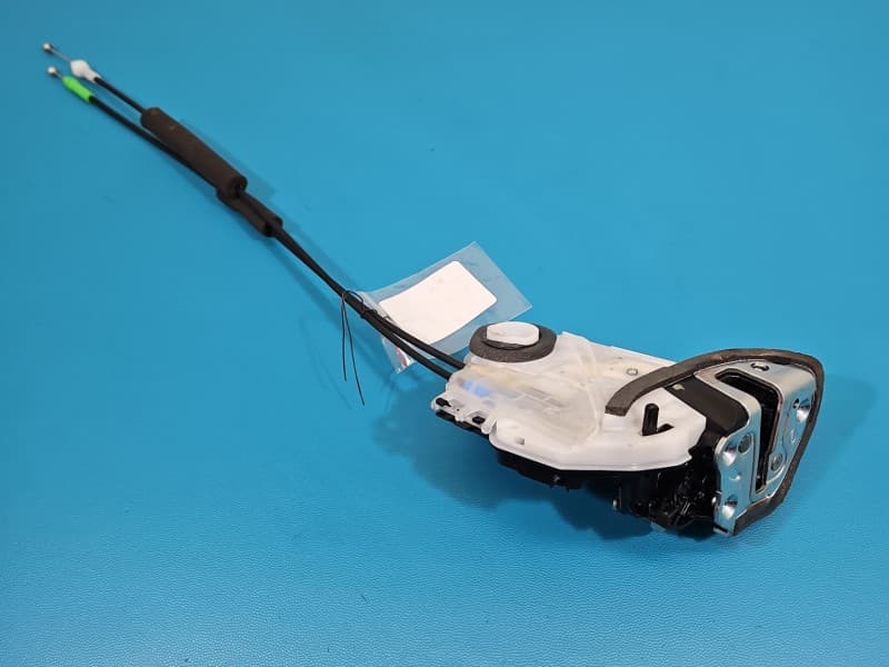 Zamek tył prawy Toyota Rav4 V 4pin 10521233 A046693